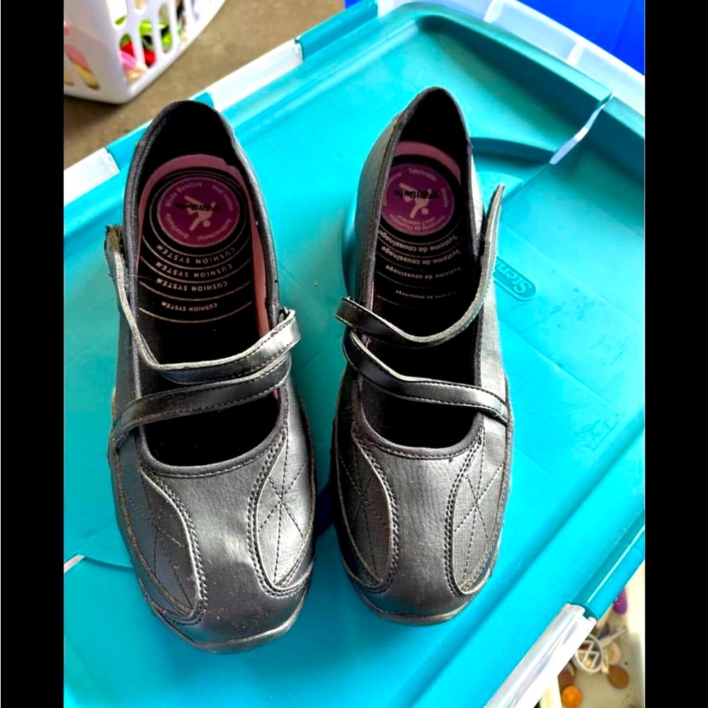 Summer shoes